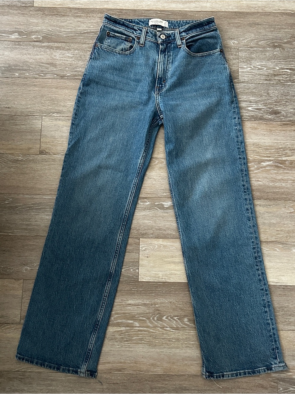 Abercrombie Curve Love 90s Relaxed Jeans